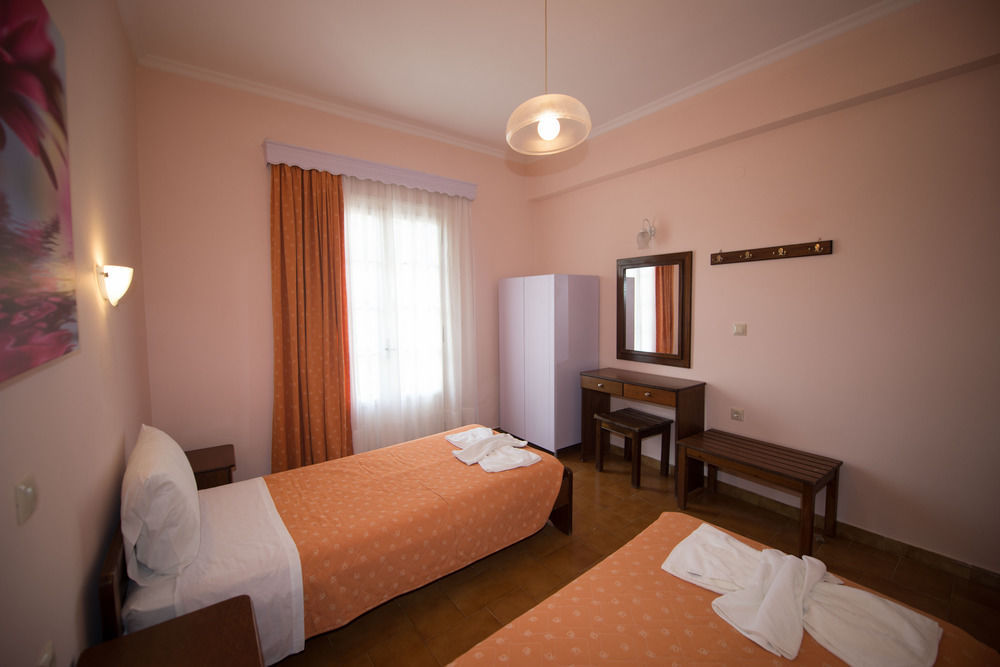 Potamos Apartments Sidari  Ngoại thất bức ảnh