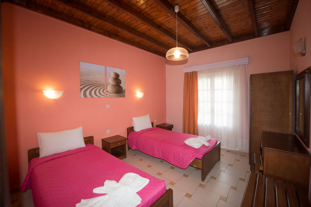 Potamos Apartments Sidari  Ngoại thất bức ảnh