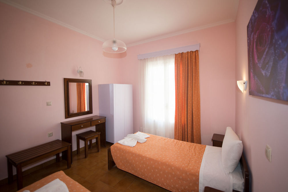 Potamos Apartments Sidari  Ngoại thất bức ảnh